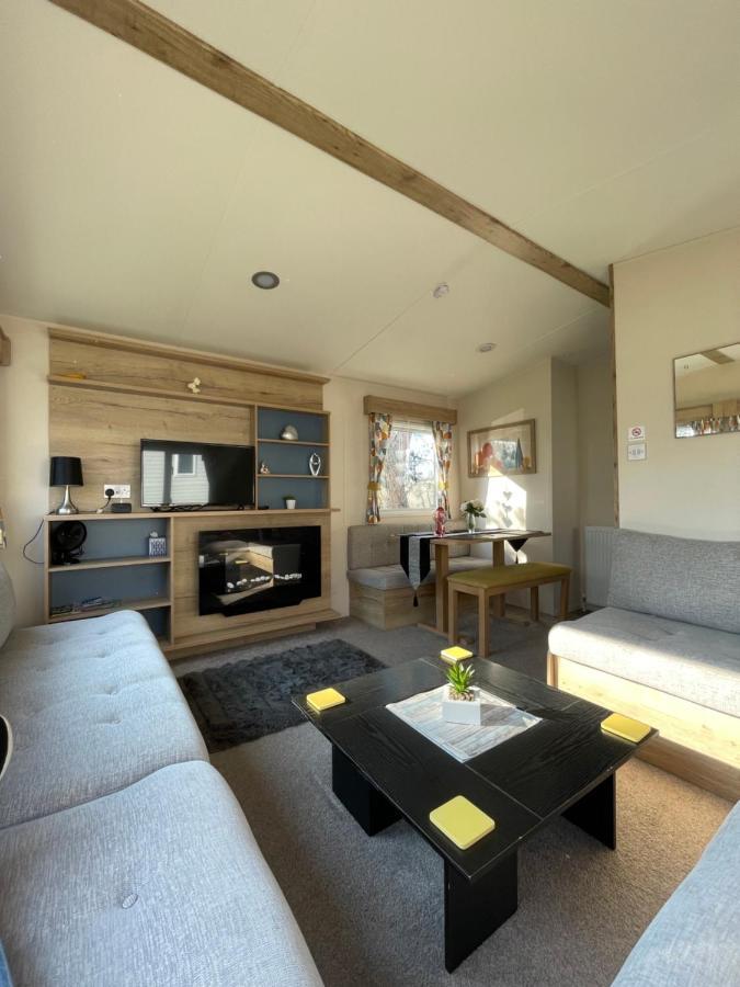 Deluxe, 3 Bed Holiday Home At Combe Haven Holiday Park Hastings Exteriör bild