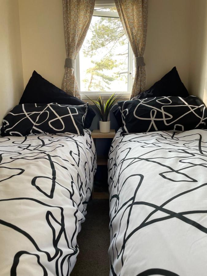 Deluxe, 3 Bed Holiday Home At Combe Haven Holiday Park Hastings Exteriör bild